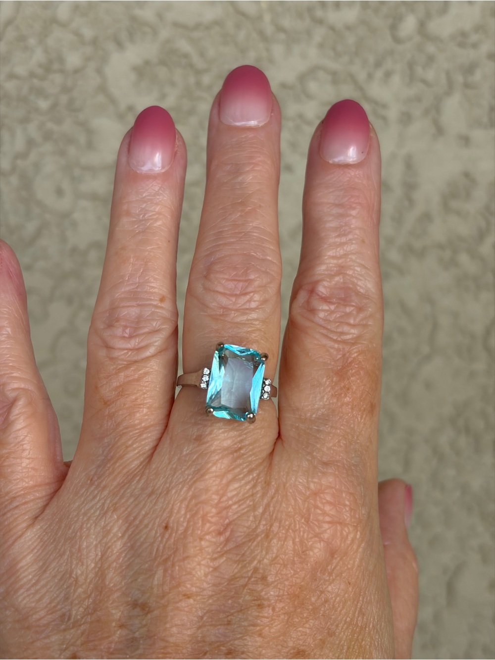 Silver Tone Aqua Blue Glass Stone Solitaire Ring